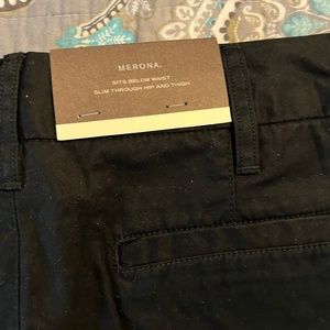 Cotton Slim leg Bermuda shorts - black  size 6 NEW